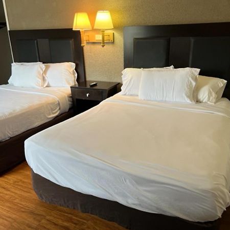 Posh Inn & Suites Wisconsin Rapids Luaran gambar