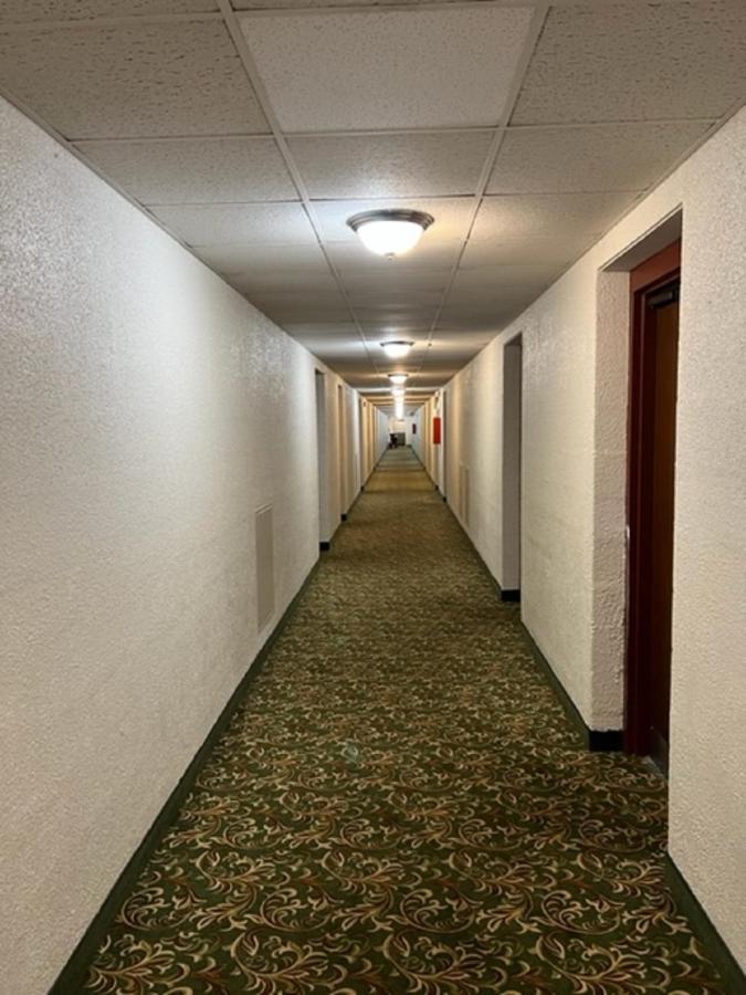 Posh Inn & Suites Wisconsin Rapids Luaran gambar